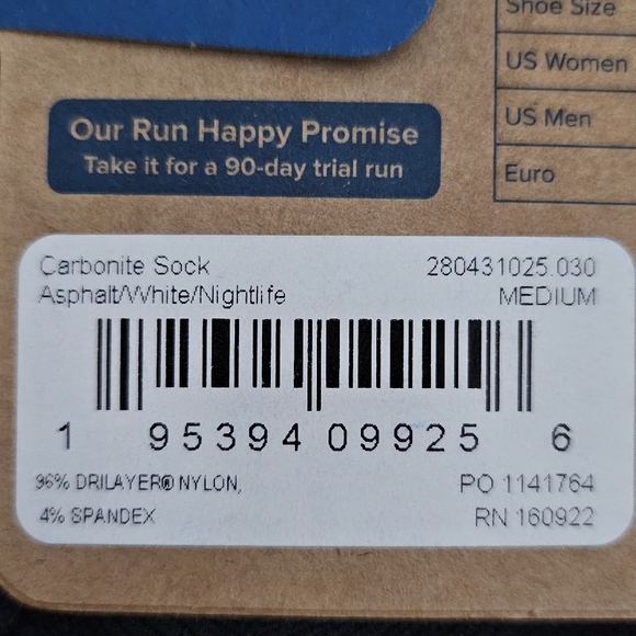 NWT Brooks Unisex Run Past Dark Socks - Picture 2 of 7